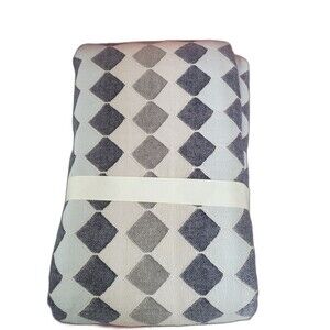 Pottery Barn Kids Gray Diamond Quilted Crib Skirt 28 x 52" Nursery New with Tags